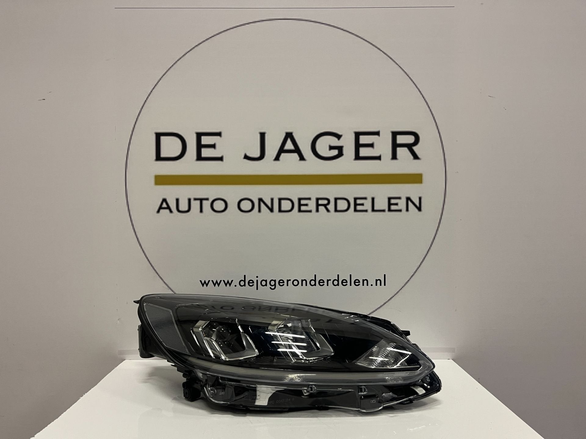 FORD KUGA MK3 VOL LED KOPLAMP RECHTS LV4B-13E014-CD COMPLEET, Auto-onderdelen, Gebruikt, Info@ford.com, Ford, Ford Motor Company