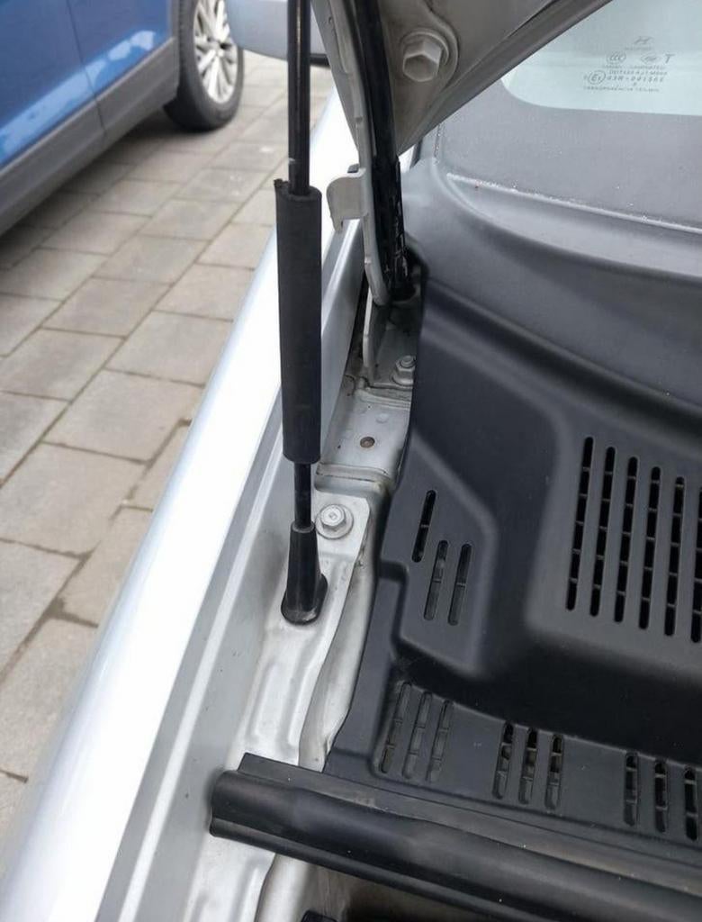 CHARNIERE DE CAPOT AVANT HYUNDAI GETZ 2002-2009, Droite, Enlèvement, Hyundai, Révisé