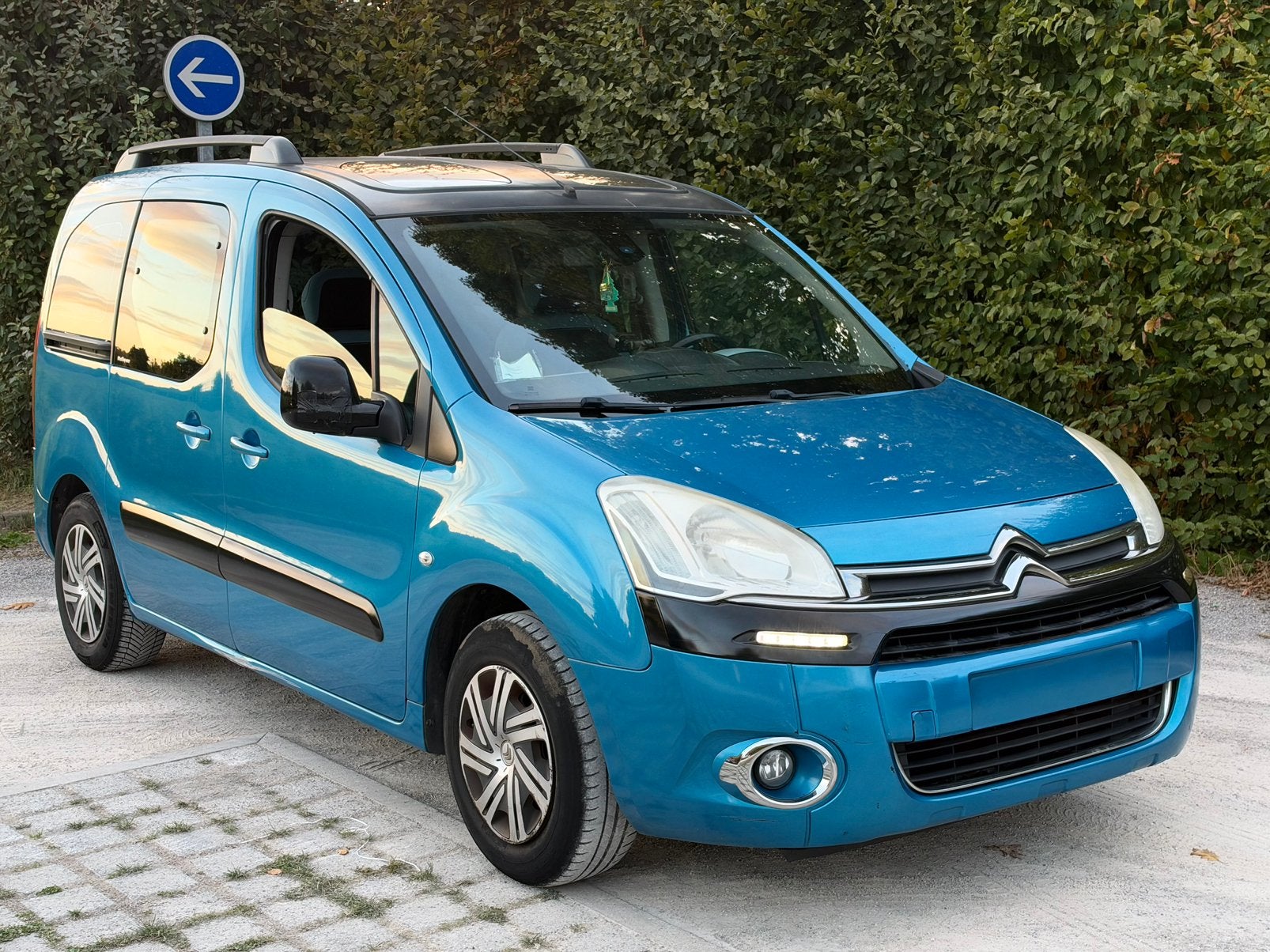Citroën berlingo toit panoramique hdi, Autos, Euro 5, Achat, Toit panoramique, Berlingo