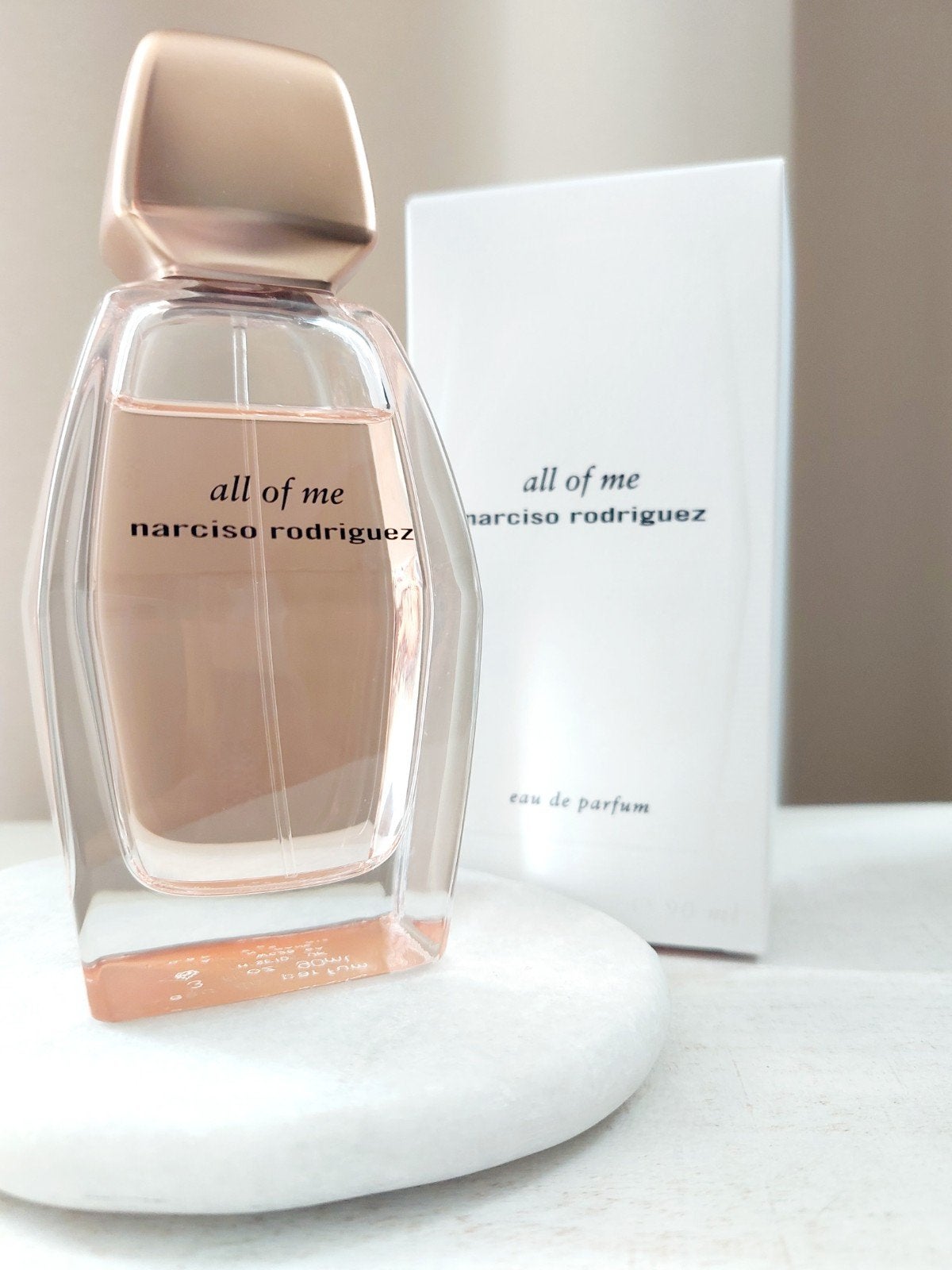 Parfum Narciso Rodriguez, Enlèvement