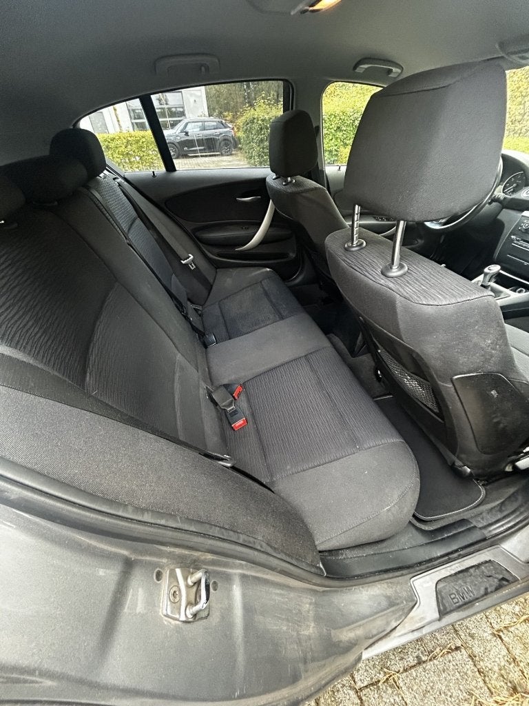BMW 1 SERIE 116i 2009 - MOTORSCHADE, Auto's, 1 Reeks, Handgeschakeld, 5 deurs, Particulier