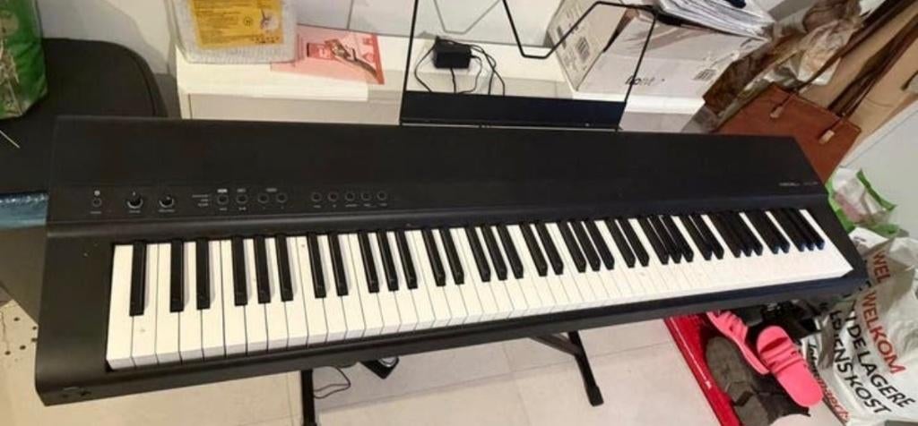 Medeli SP201+ elektrisch pianotoetsenbord, Muziek en Instrumenten, Keyboards, Ophalen, Overige aantallen, Zo goed als nieuw, Met standaard