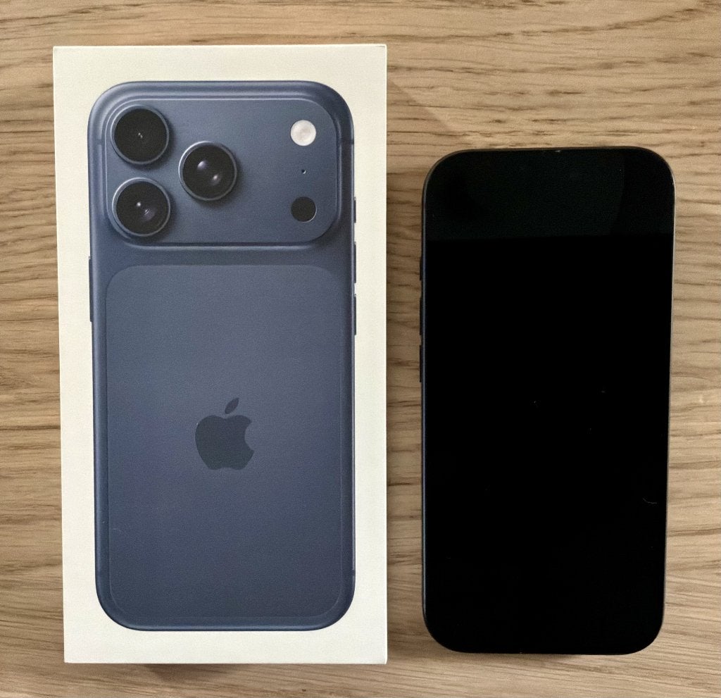 Te koop: iPhone 17 Pro 512 gb diepblauw, Autres modèles, Comme neuf, Enlèvement, Sans abonnement