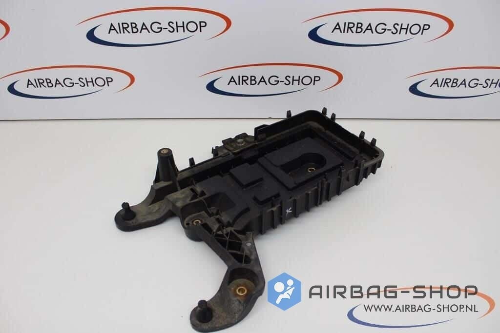 Volkswagen Golf 5 Accubak 1KD915333A, Volkswagen, -, Utilisé, -