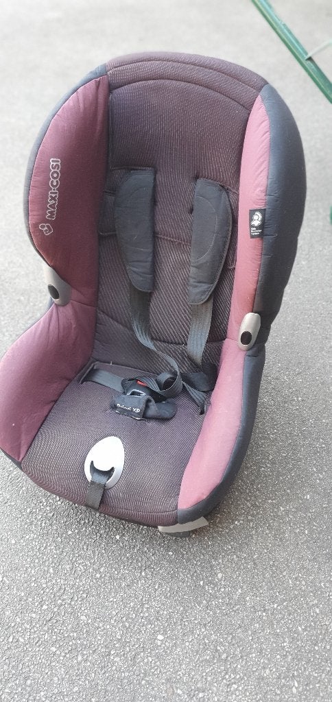 Siege  enfant  MAXICOSI 9 à 18 kg, Enfants & Bébés, Enlèvement, Comme neuf, 9 à 18 kg, Ceinture de sécurité