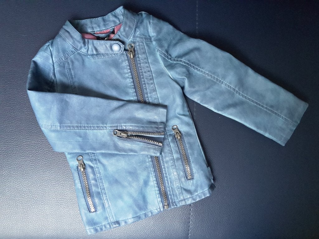 Prachtig nieuw jasje in lederlook, maat 92-98, blauw, Ophalen of Verzenden, Nieuw, Meisje, Jas