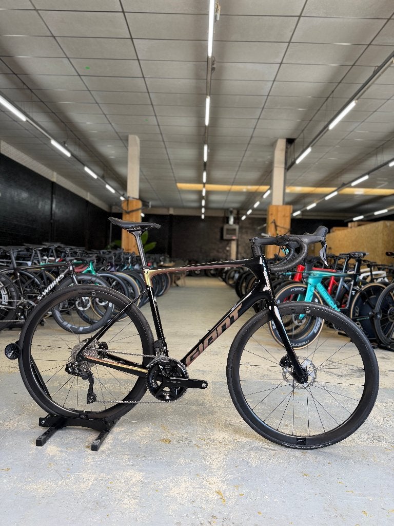 Giant Defy Advanced Di2 Carbon Racefiets, Enlèvement, Comme neuf