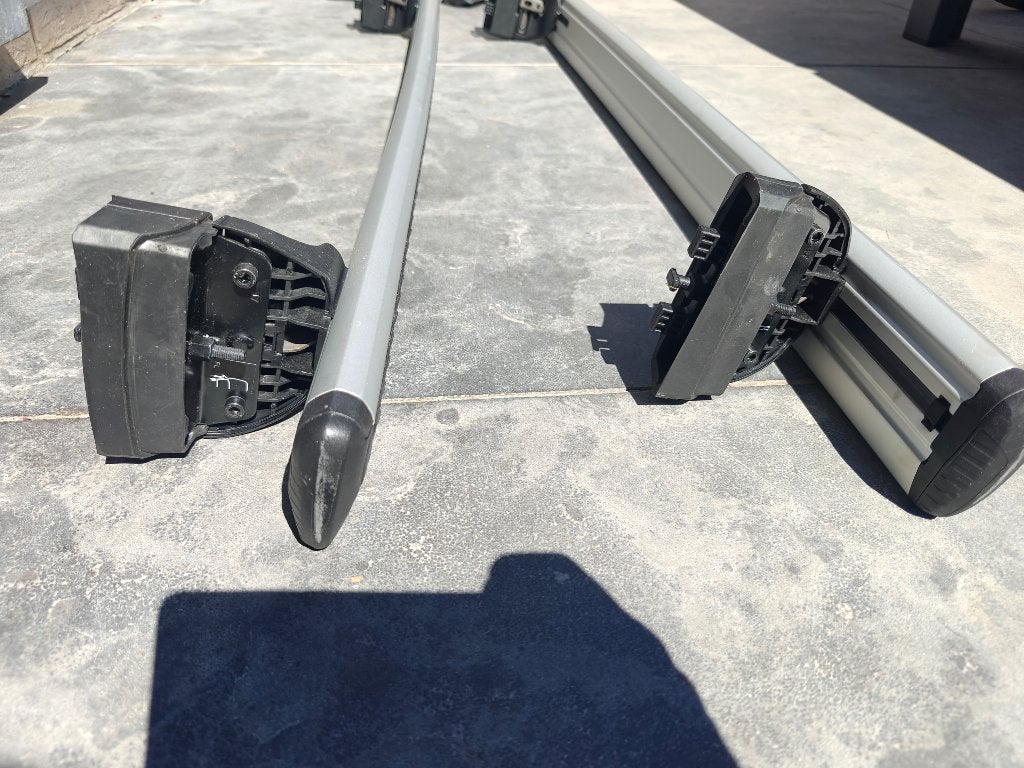 Barres de toit Thule + wingbar evo pour Mercedes CLA, Enlèvement, Comme neuf