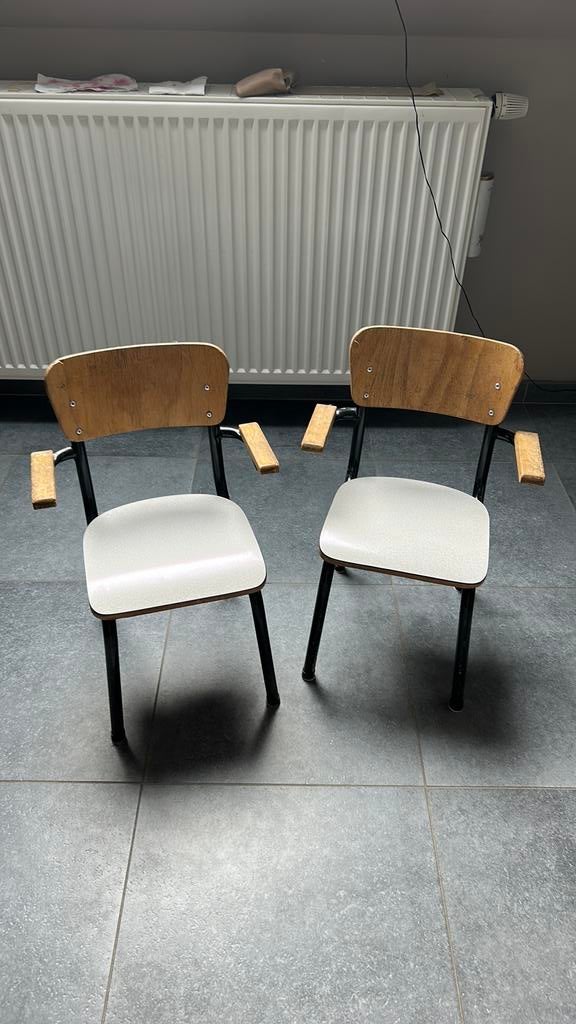 2 formica kinderstoeltjes, Enlèvement, Utilisé