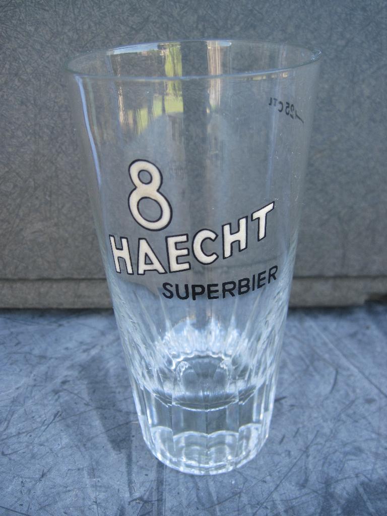 Haecht 8 superbier,bierglas in emaille, Verzamelen, Ophalen of Verzenden