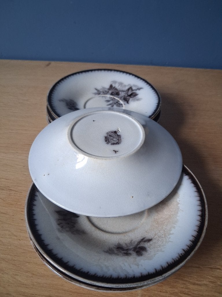 SOUS-TASSES, Maison & Meubles, Enlèvement, Utilisé, Porcelaine, Tasse(s) et/ou soucoupe(s)