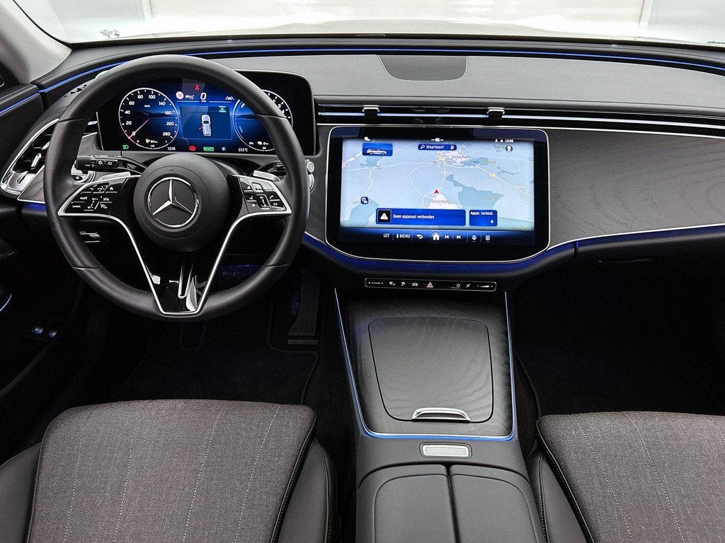 Mercedes-Benz E-Klasse 300 E Break Luxury Line | Distronic |, Auto's, Mercedes-Benz, Automaat, Euro 6, 313 pk, Zwart