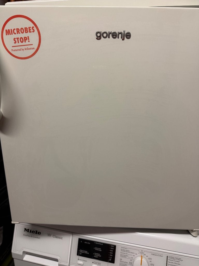 Modèle de table Frigo, Classe énergétique A ou plus économe, Avec compartiment congélateur, Comme neuf, Enlèvement