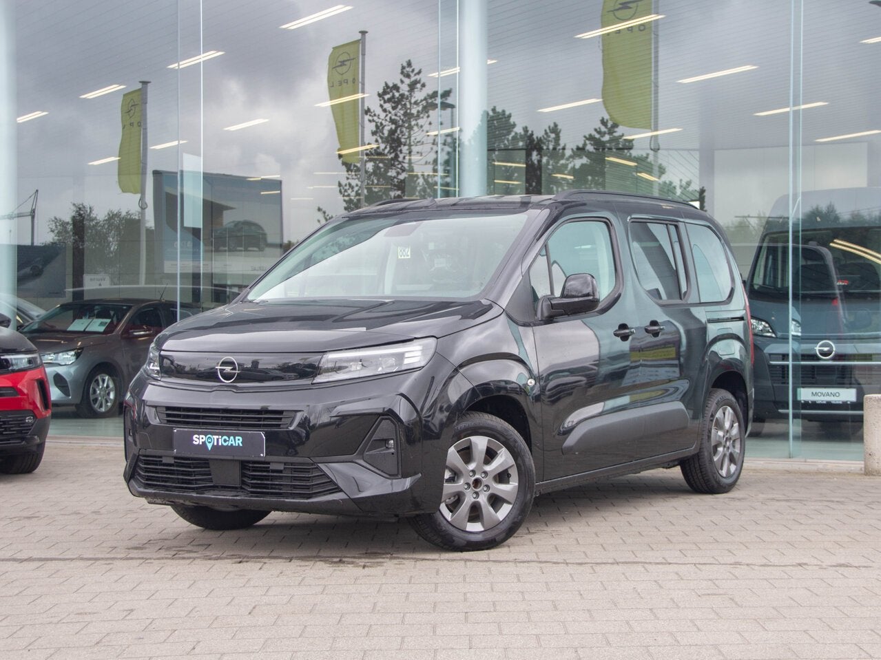 Opel Combo Life L1 1.2 Turbo Benzine 110PK MT6|CAMERA|VERWA, Auto's, Opel, 0 kg, Monovolume, Euro 6, Zwart