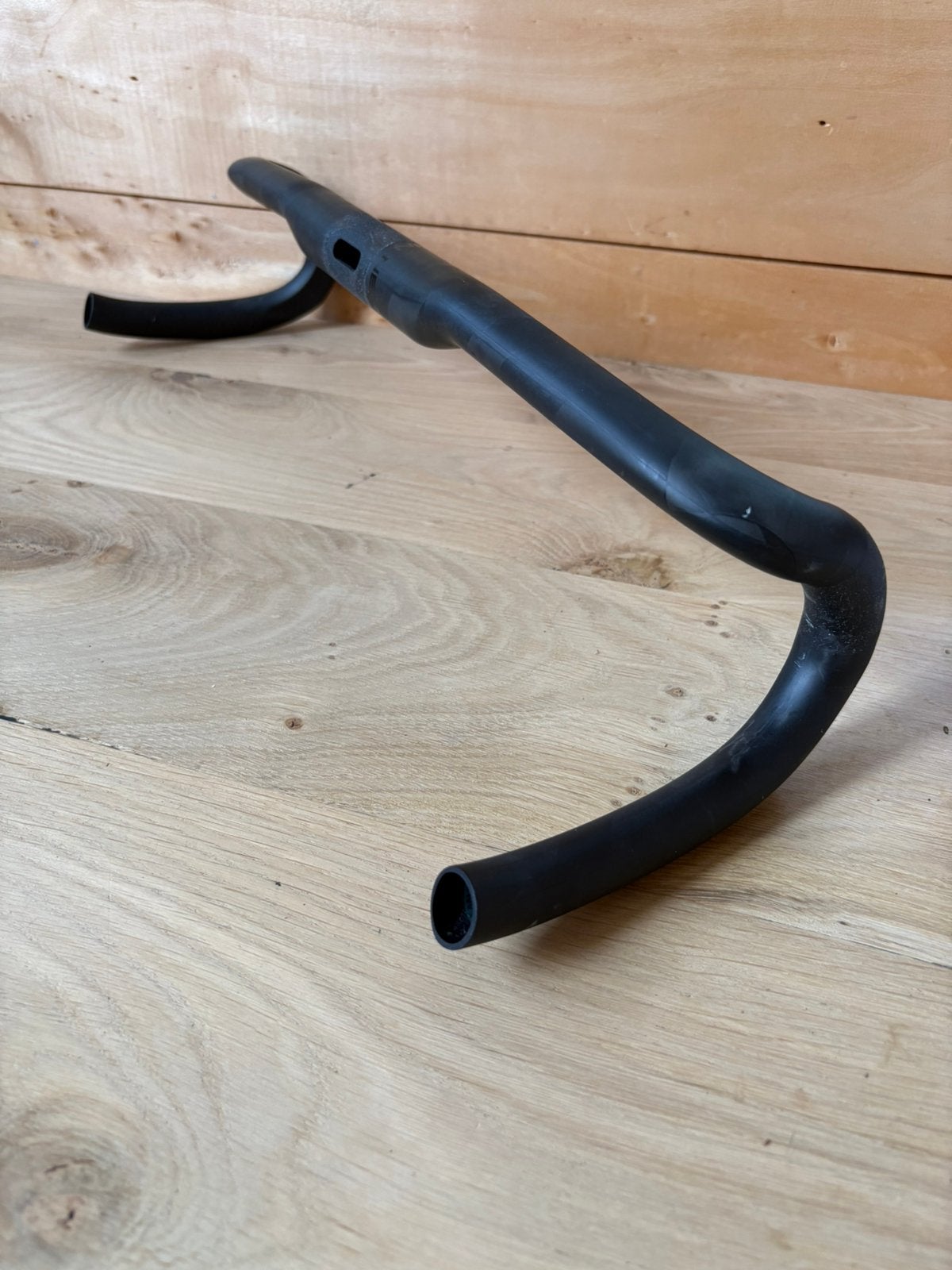 Newman gravelstuur, Vélos & Vélomoteurs, Vélos Pièces, Guidon, Comme neuf, Carbone, Enlèvement