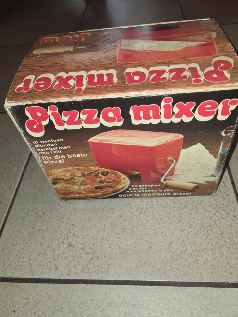 Pizza deeg maker retro vintage, Ophalen