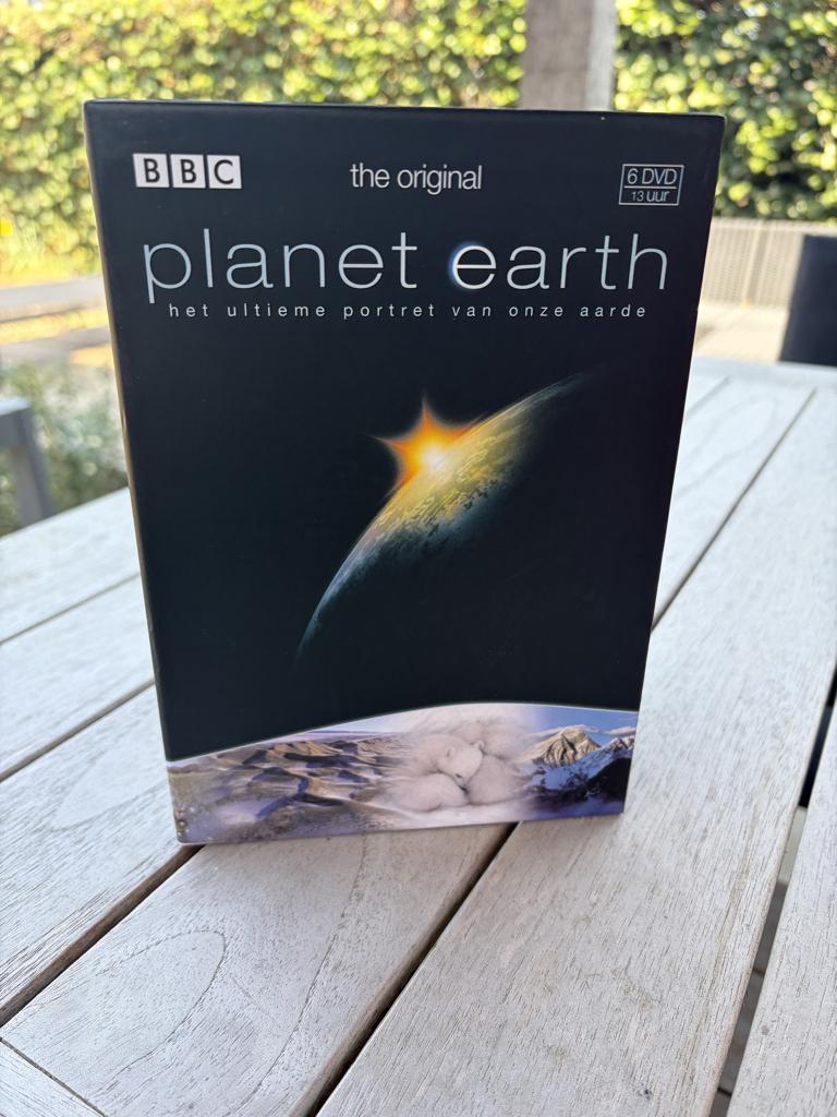 Planet Earth DVD-set, CD & DVD, DVD | Documentaires & Films pédagogiques, À partir de 6 ans, Enlèvement, Comme neuf, Science ou Technique