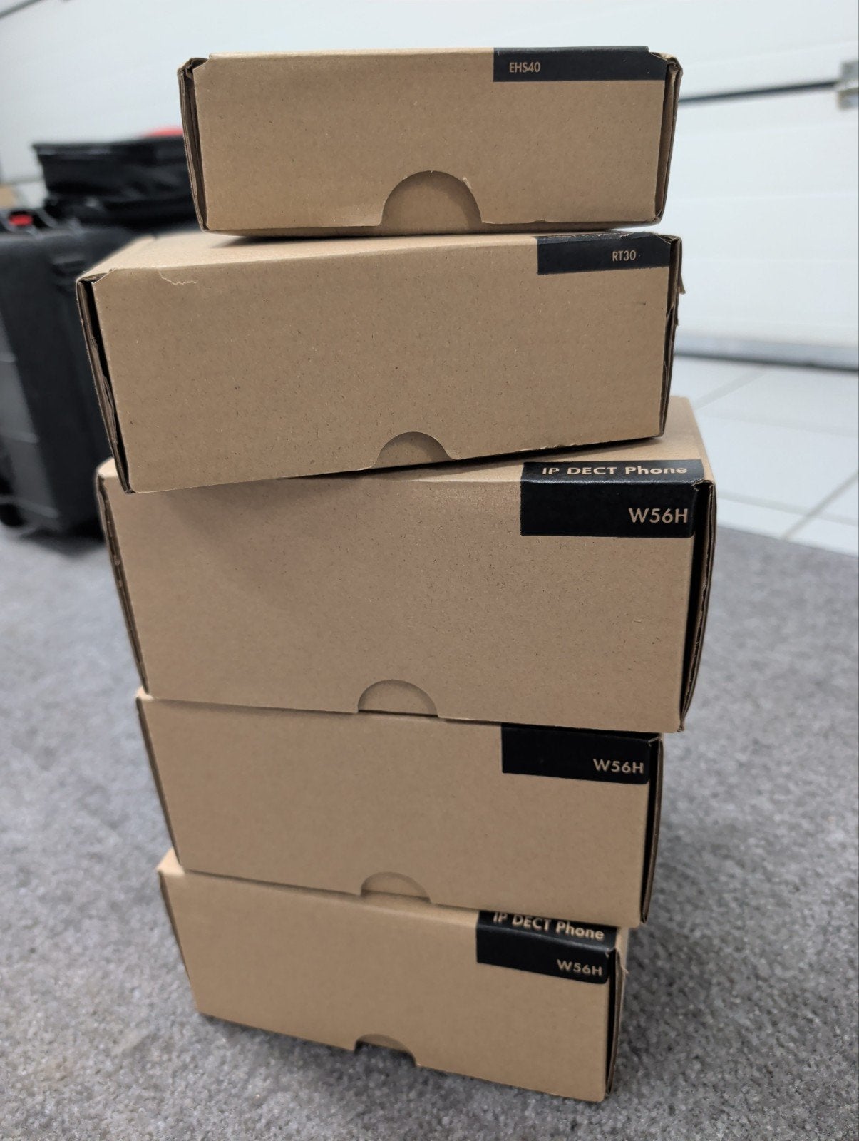 3 DECT toestellen w56h +repeater+ wireless headset, Telecommunicatie, Ophalen, Nieuw