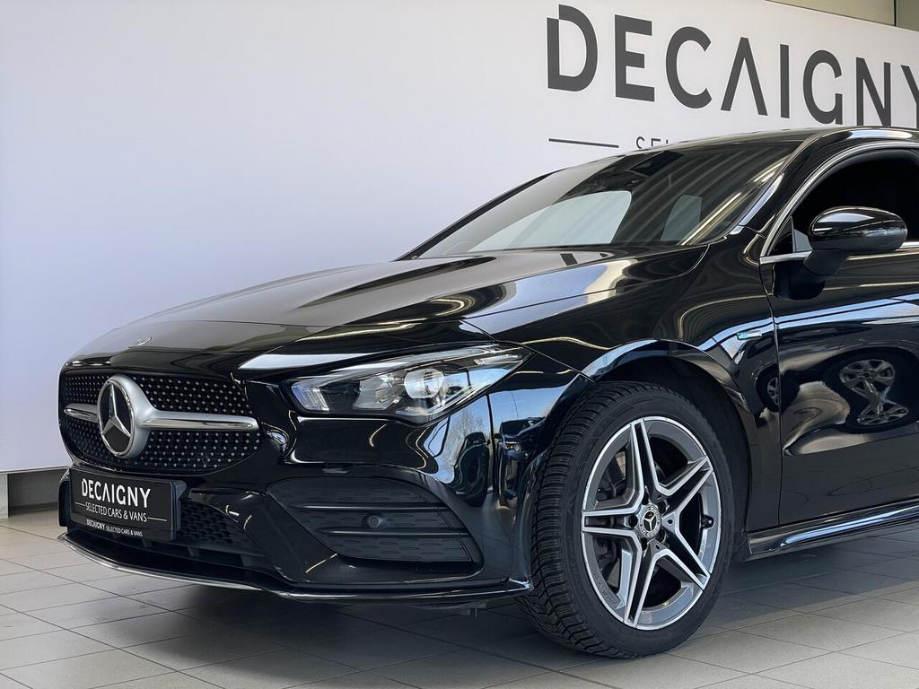 Mercedes-Benz CLA 250 Shooting Brake 1.3e AMG Line *Camera*, Auto's, Mercedes-Benz, CLA, 161 kW, 4 cilinders, 0 kg