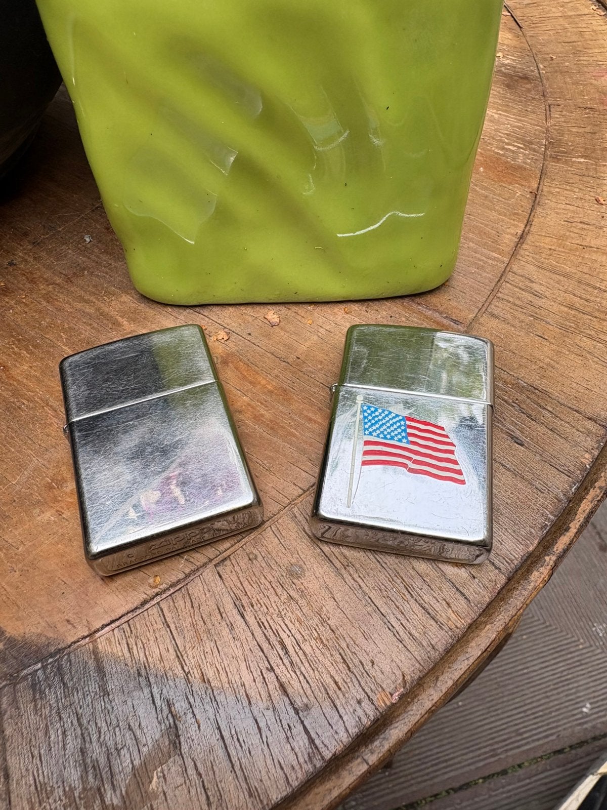Lot de 2 zippo — pas de prix minimum, Enlèvement ou Envoi, Utilisé