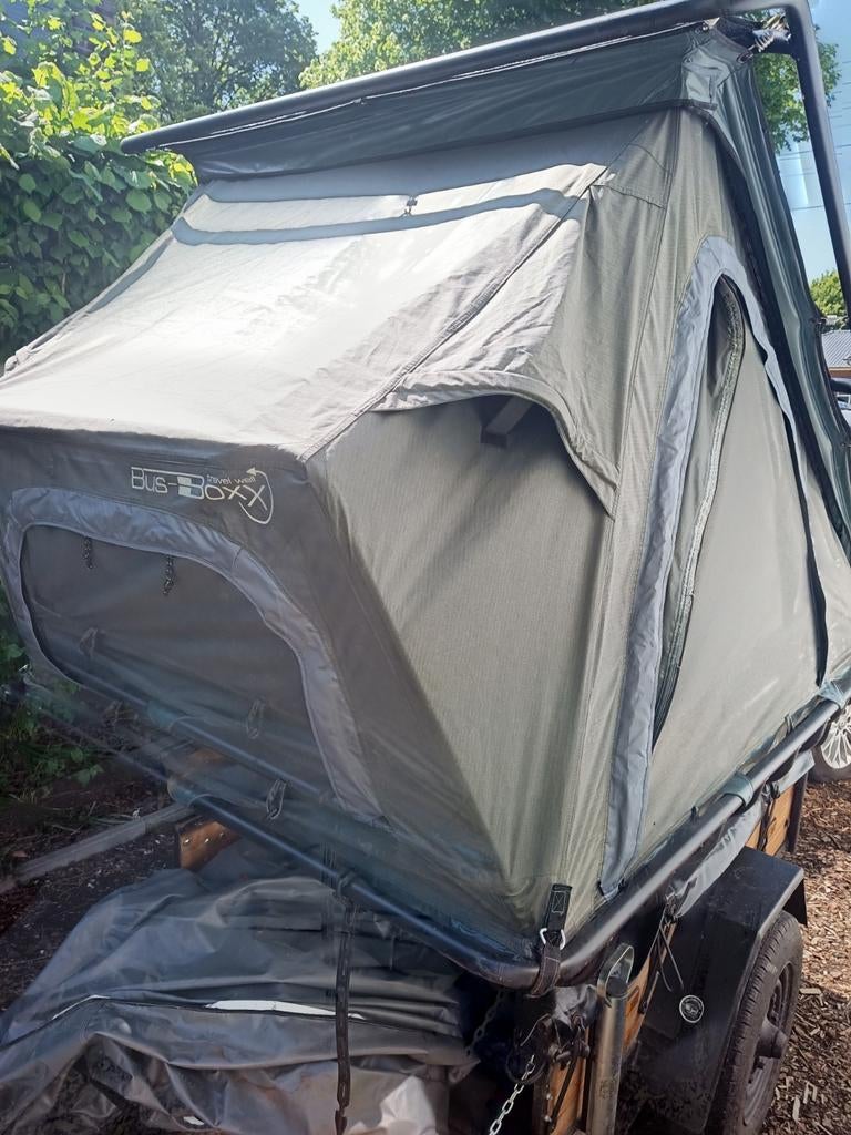 Tente de toit Busboxx, Enlèvement