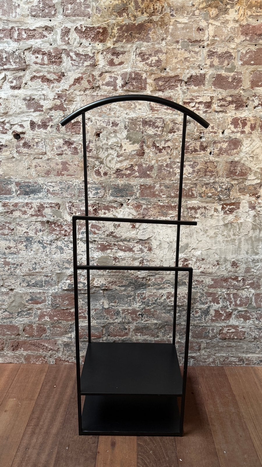 Valet de nuit en metal noir, Maison & Meubles, Accessoires pour la Maison | Étagères, Enlèvement, Comme neuf