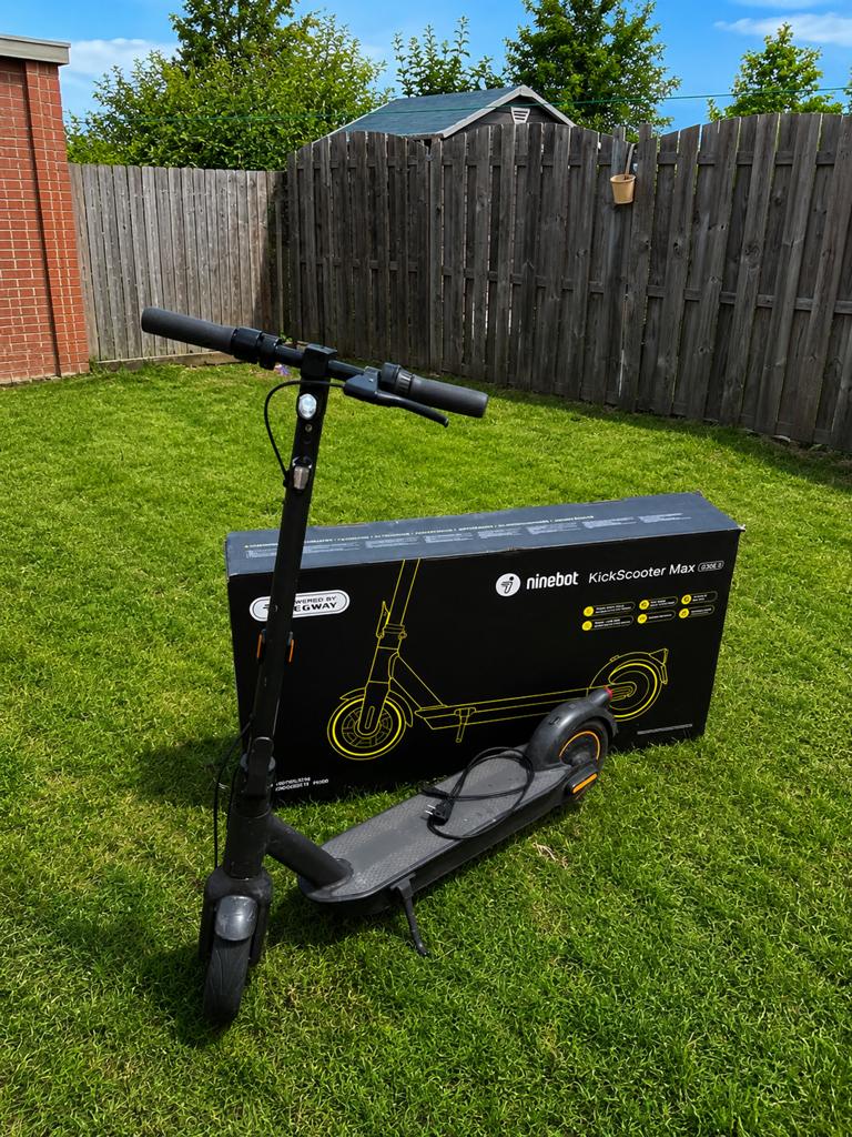 Ninebot G30E Max — Uitstekende conditie, Fietsen en Brommers, Steps, Ophalen, Zo goed als nieuw