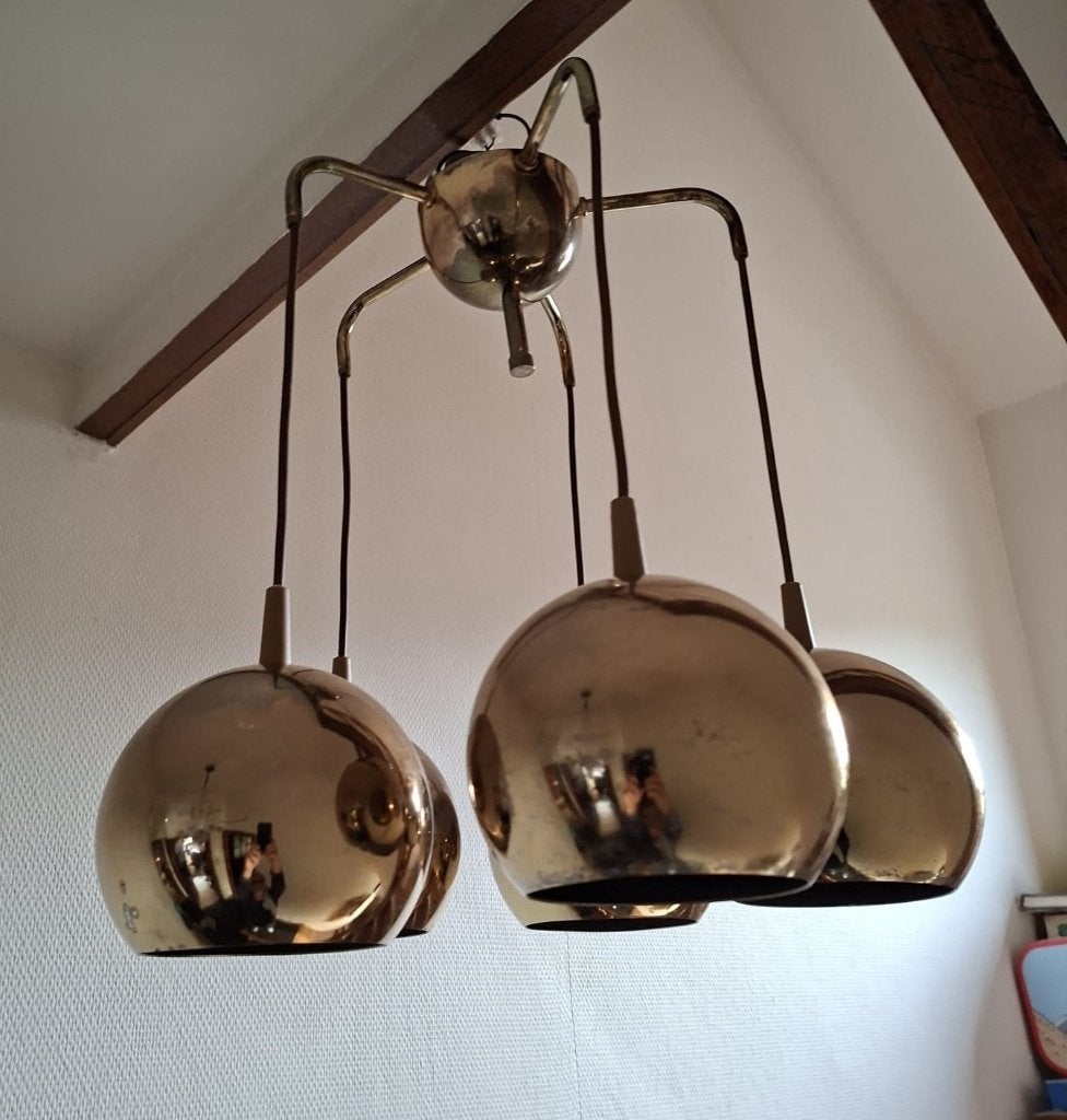 Lampe suspendue vintage, 5 boules, laiton, Enlèvement ou Envoi, Métal, Modern, E27 (grand)