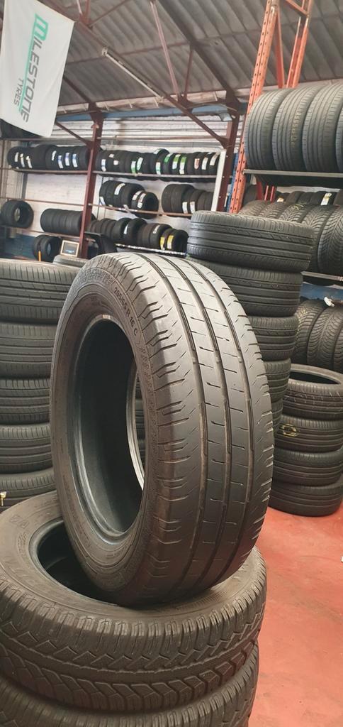 205/65R16C CONTINENTAL topkwaliteit met montage en balans, Ophalen