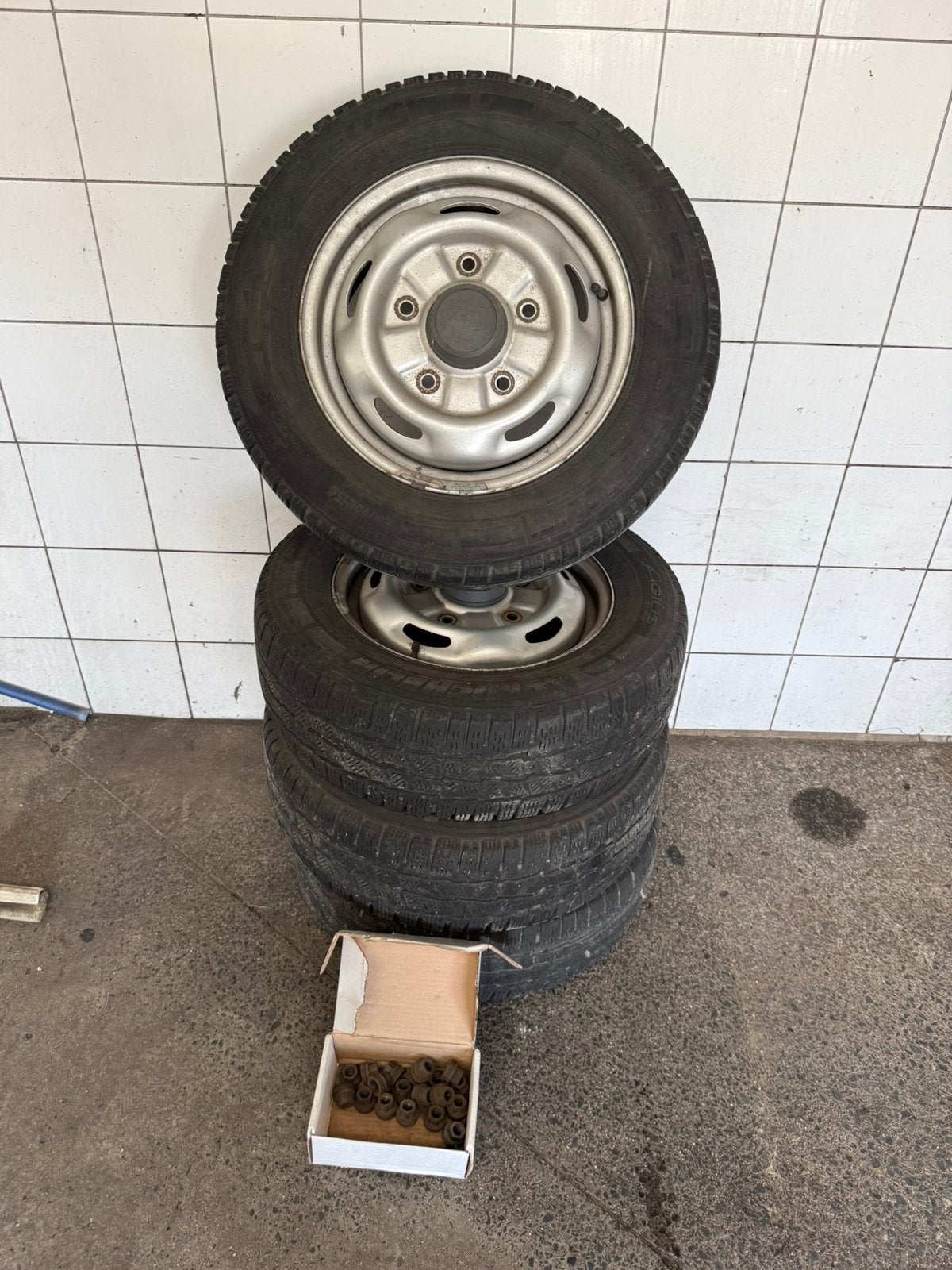 Ford Transit winterwielen 195/70 R15C 104/102 R, Ophalen