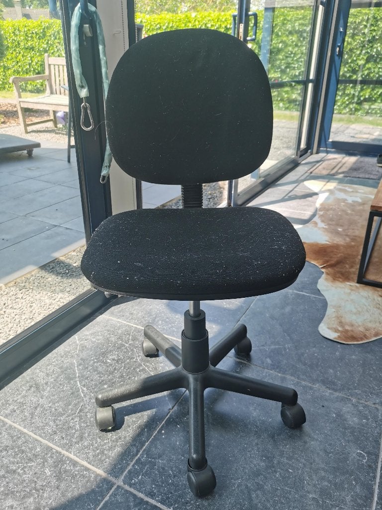 bureaustoel met hydraulische pomp, Ophalen, Gebruikt, Bureaustoel