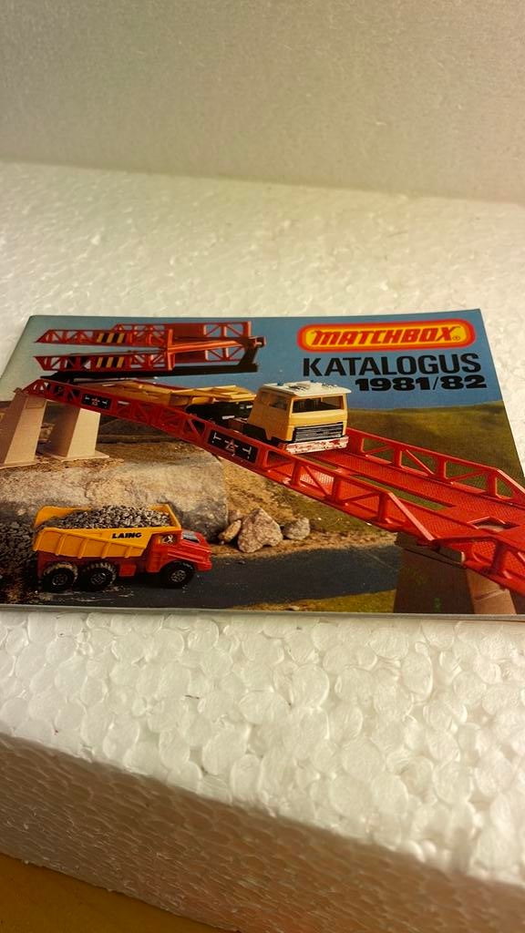 Matchbox catalogus 1981/82 Nederlands, Ophalen of Verzenden, Zo goed als nieuw