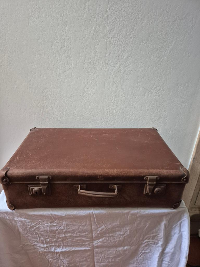 Oude reiskoffer, Antiek en Kunst, Ophalen