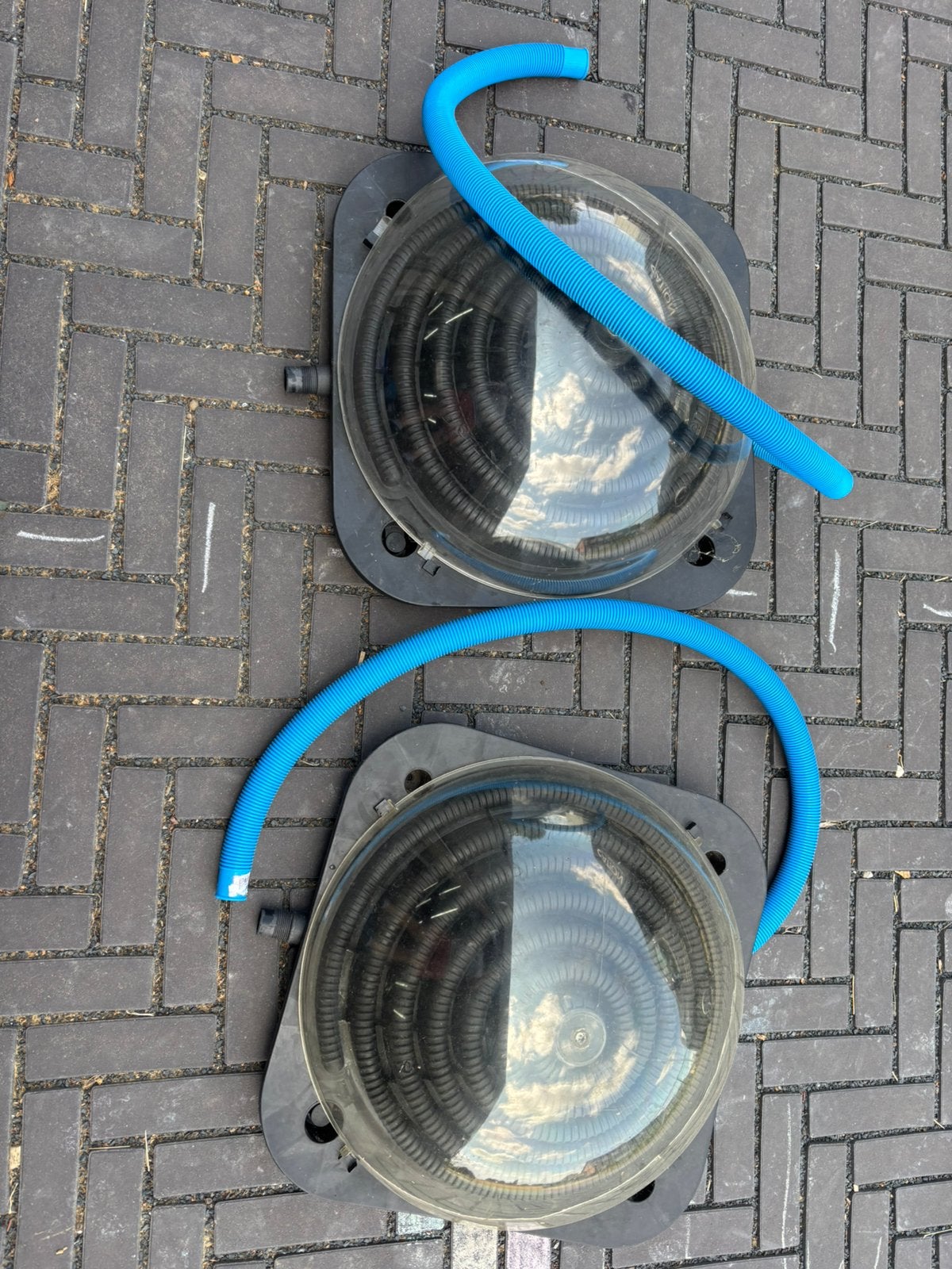 2 solar bollen voor zwembad, Ophalen, Zo goed als nieuw