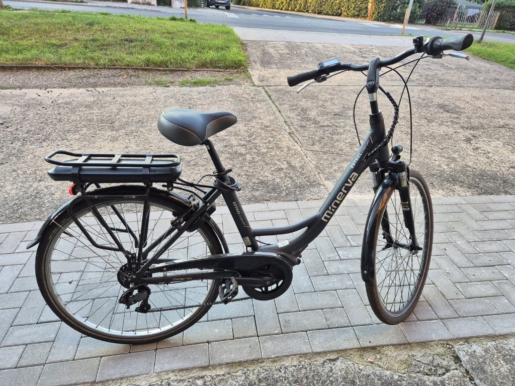 Minerva Estrel Comfort e-bike middenmotor, net onderhouden, Fietsen en Brommers, Gebruikt, Velgrem, Versnellingen, Ophalen