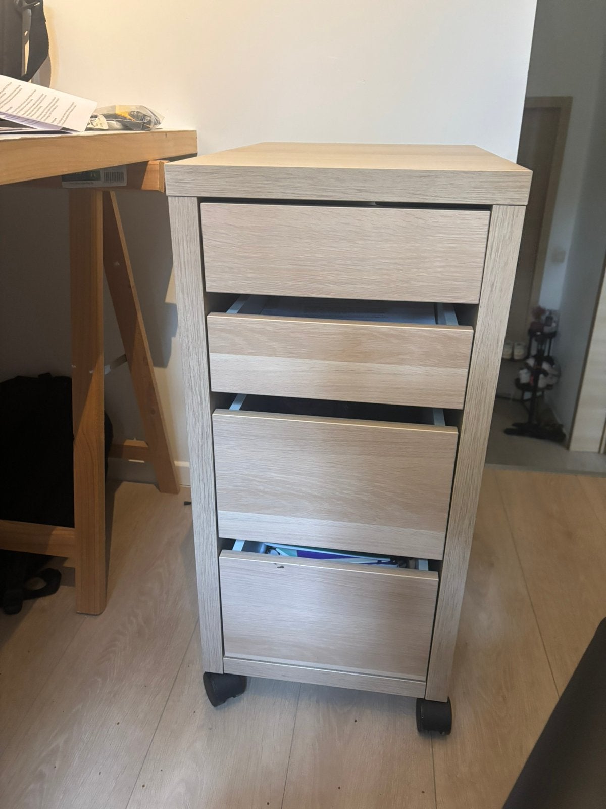 Meuble de bureau, Enlèvement, Comme neuf