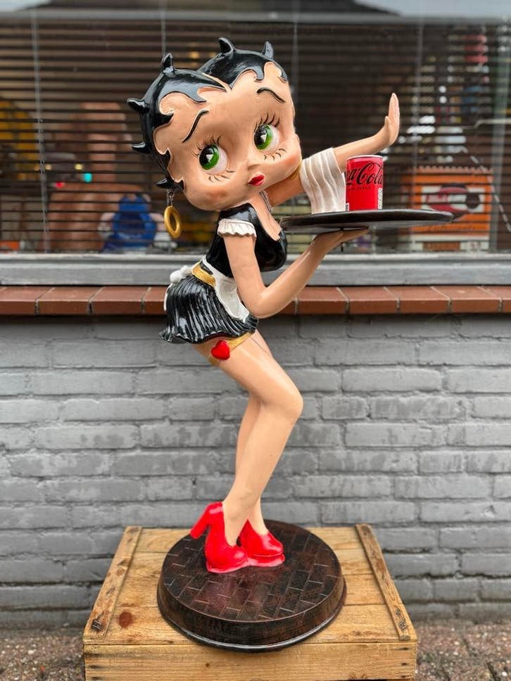 Betty Boop Dinner Beeld XL