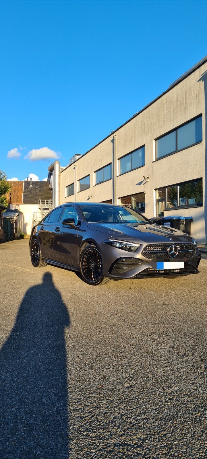 Mercedes A180 Amg Line 2024, Autos, 100 kW, Achat, Noir, Particulier