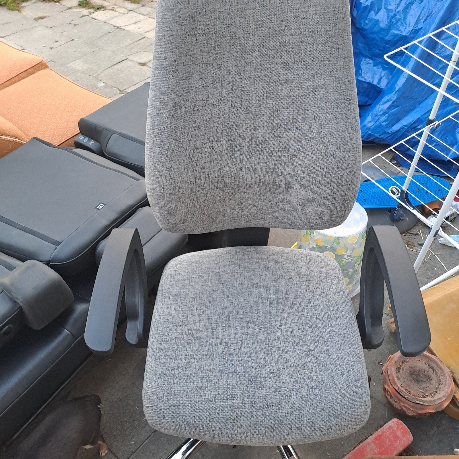 bureel stoel, Enlèvement