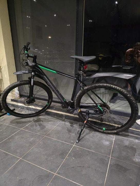 Mountainbike Merk Cube. Weinig gebruikt. Kader maat 29, Gebruikt, Vering, Overige maten, Meer dan 20 versnellingen