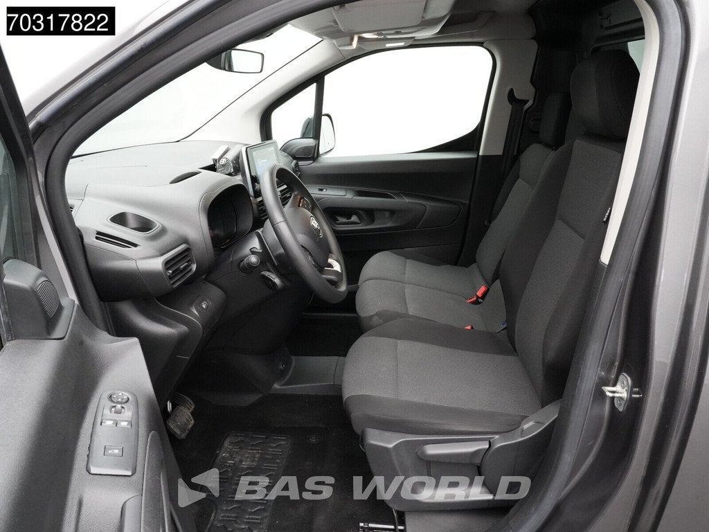 Toyota ProAce City 130pk Benzine Automaat L1H1 Navi Airco Cr, Argent ou Gris, Achat, Entreprise, 3 places