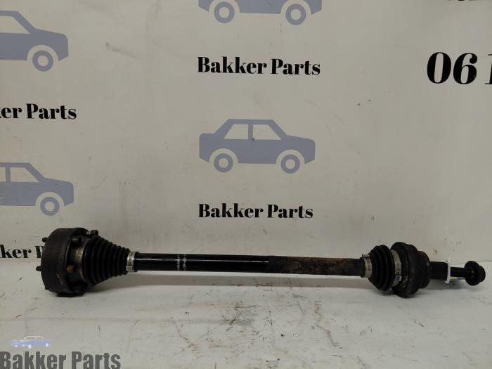 Arbre de transmission arrière droit d'un Volkswagen Tiguan, Autos : Pièces & Accessoires, Freins & Transmission, Volkswagen, Utilisé