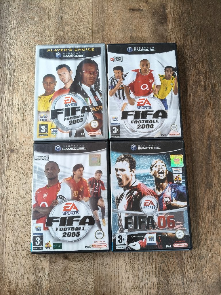 collectie van 4 FIFA spellen voor de Nintendo GameCube, Games en Spelcomputers, Games | Nintendo GameCube, Gebruikt, 1 speler