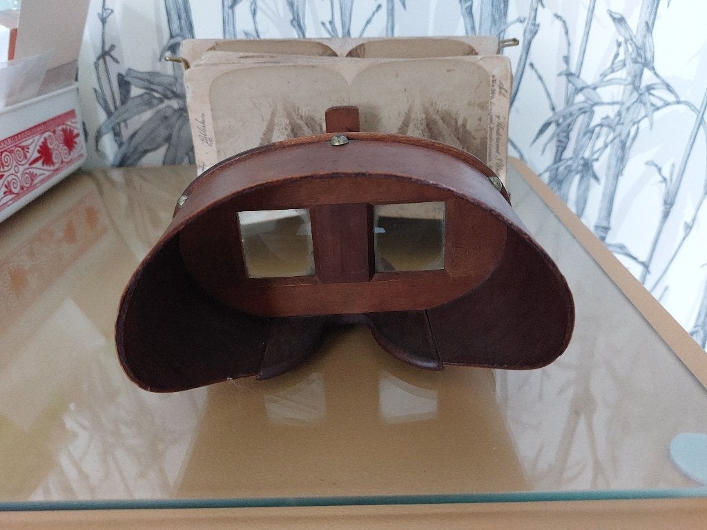 Ancienne visionneuse stéréoscopique en bois, Enlèvement ou Envoi