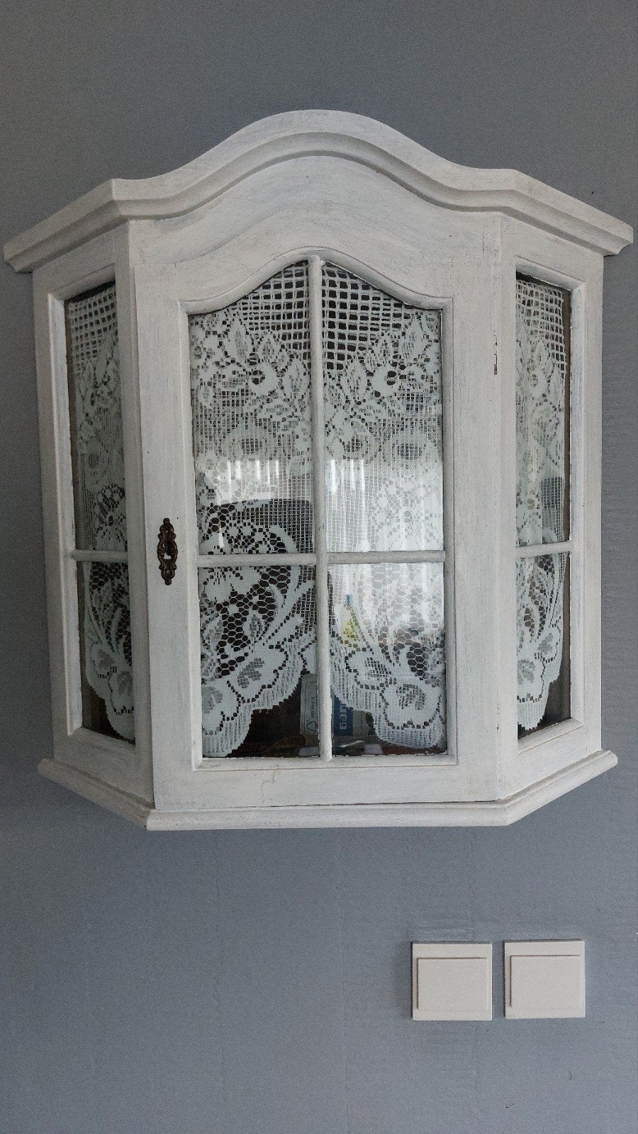 Armoire de rangement, Enlèvement