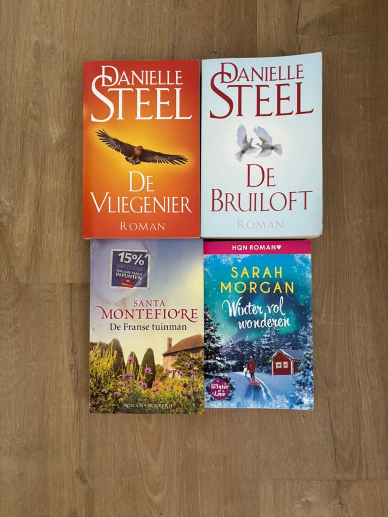 Romans, Ophalen of Verzenden, Zo goed als nieuw