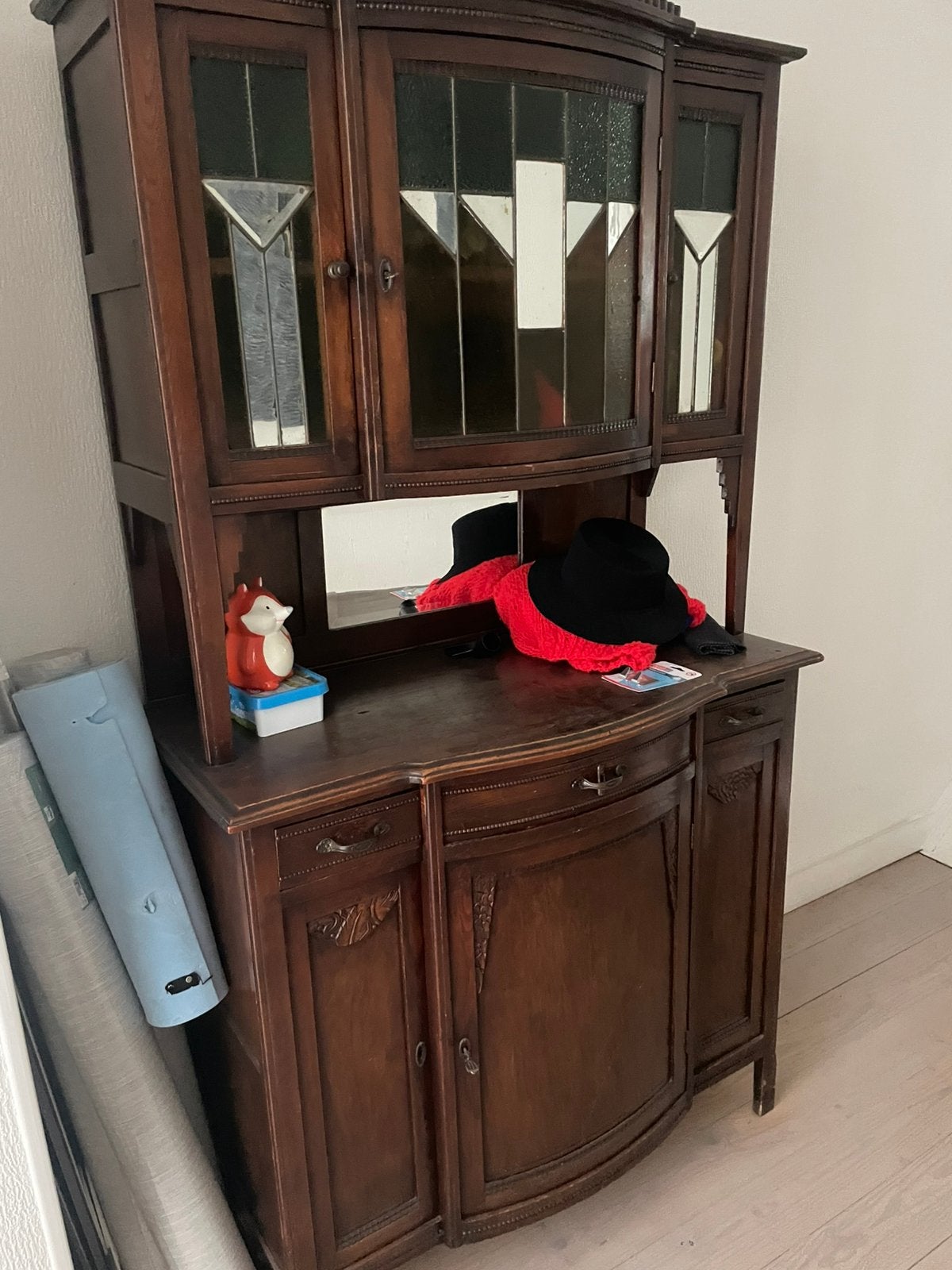 Antieke/vintage houten buffetkast met glas-in-lood, Antiek en Kunst, Ophalen