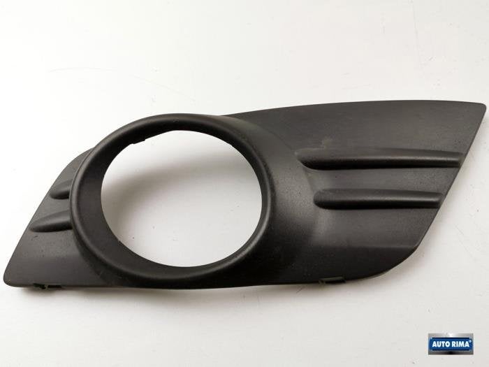 Plaque de protection feu antibrouillard gauche d'un Volvo C7, -, 3 mois de garantie, -, -