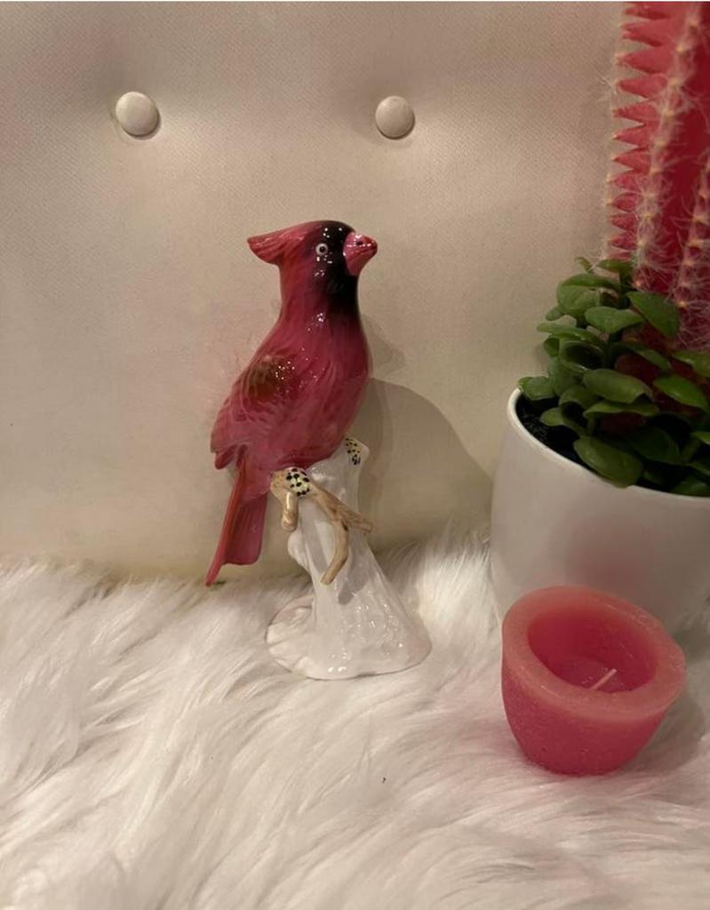 Figurine en porcelaine représentant un oiseau, Enlèvement ou Envoi
