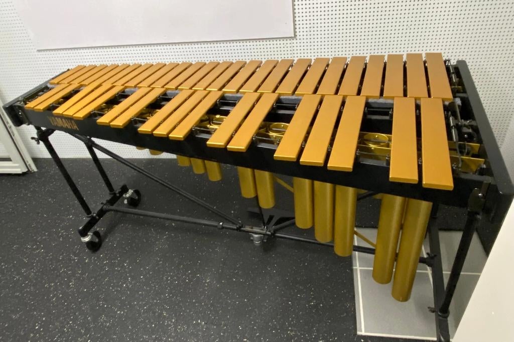 Vibrafoon Yahama 3,5 octaaf - Yamaha YV3910, Muziek en Instrumenten, Ophalen, Gebruikt, Melodische percussie